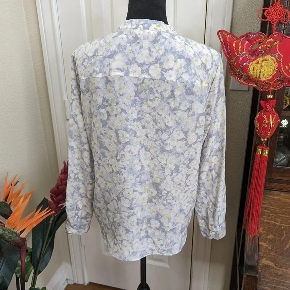 Moving Sale! 💘 Rebecca Taylor Silk Floral Popover Blouse - Picture 4 of 7